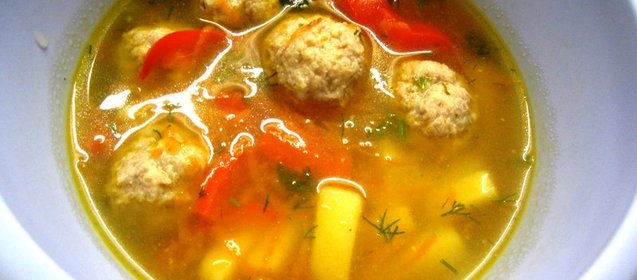 Суп с фрикадельками в микроволновой печи