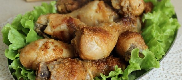 Куриные ножки с чесноком и паприкой, запеченные в микроволновке