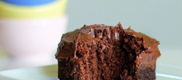 Шоколадный пирог в микроволновке