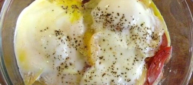 Яичница на завтрак в микроволновке