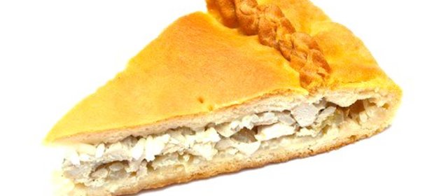 Пирог с рисом и мясом цыпленка в микроволновой печи