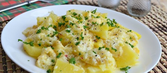 Картофель с сыром в микроволновке